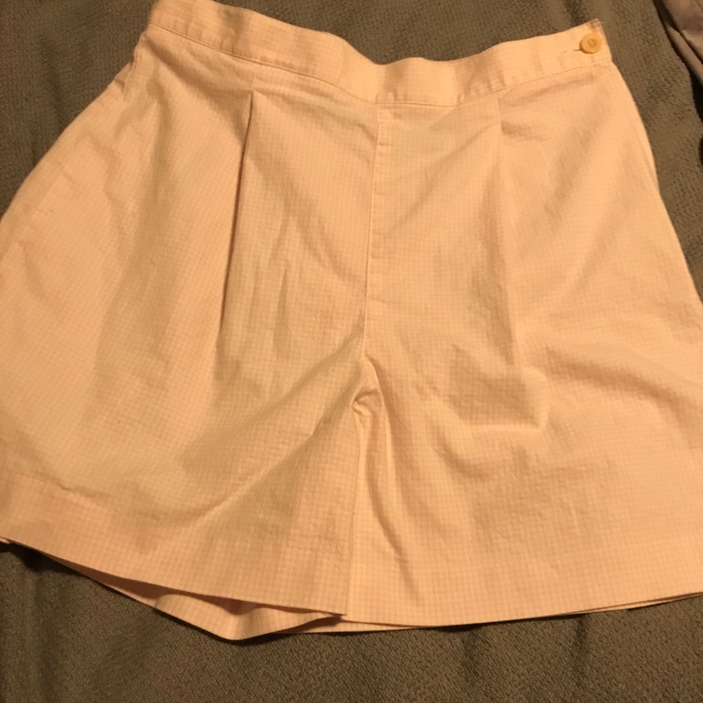 Vintage style pleat front shorts